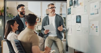 Innovation im Alltag: Mitarbeitende einbinden und aktivieren