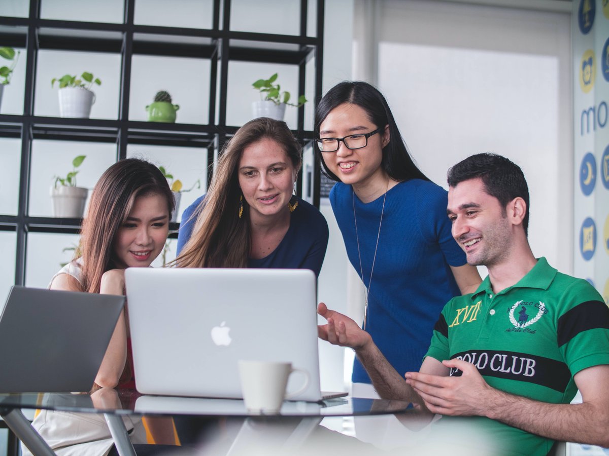 <span id="hs_cos_wrapper_name" class="hs_cos_wrapper hs_cos_wrapper_meta_field hs_cos_wrapper_type_text" style="" data-hs-cos-general-type="meta_field" data-hs-cos-type="text" >Pitches im Ideenmanagement: Persönliche Kommunikation für bessere Ergebnisse</span>