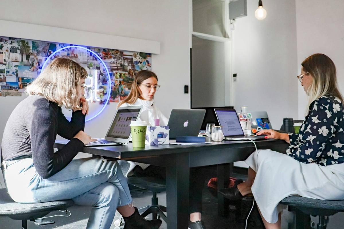 <span id="hs_cos_wrapper_name" class="hs_cos_wrapper hs_cos_wrapper_meta_field hs_cos_wrapper_type_text" style="" data-hs-cos-general-type="meta_field" data-hs-cos-type="text" >Lean Startup: Schnell validieren und erfolgreich skalieren</span>