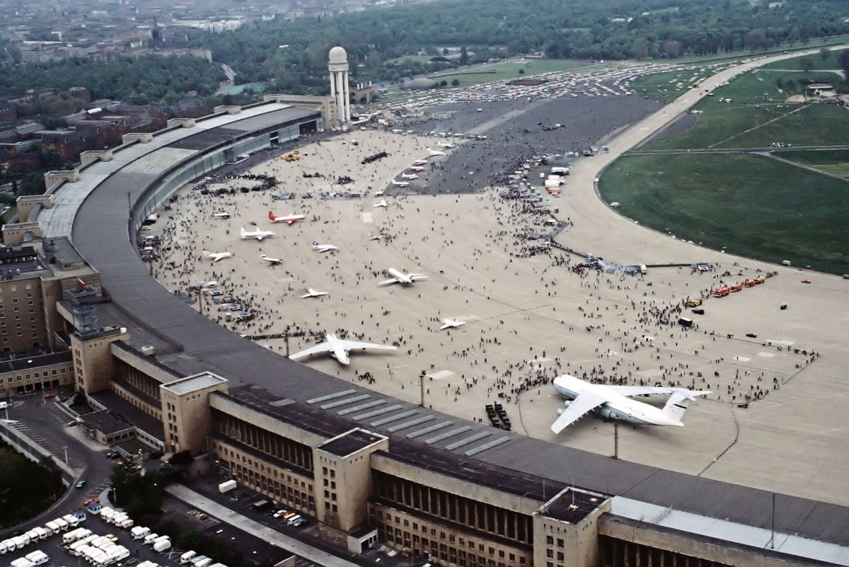 berlin-flughafen.jpg